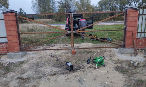 Изготовление  распашных ворот с последующей установкой в деревне Кузнецы